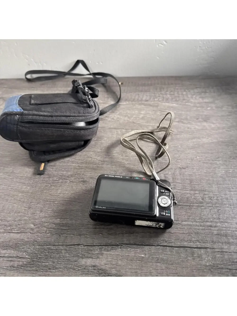 Casio EXILIM EX-Z29 3x Optical Zoom 10.1MP Digital Camera Black WITH BATTERY